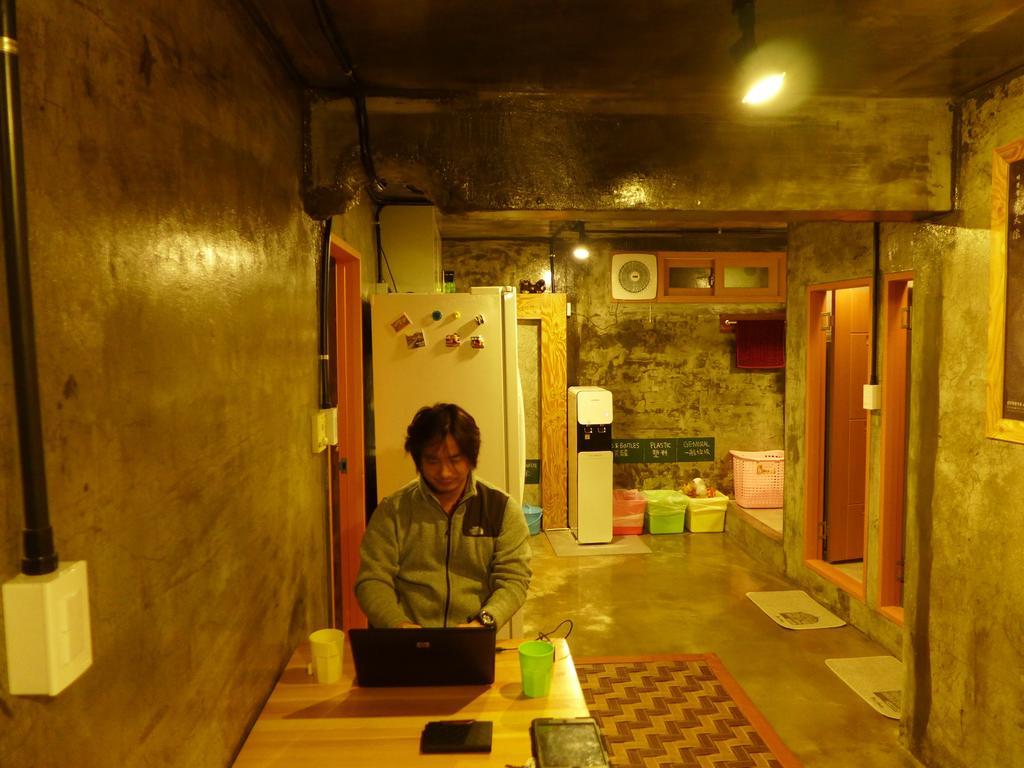 Bong Backpackers Hostel Seoul Ruang foto